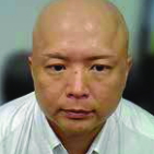 新谷氏
